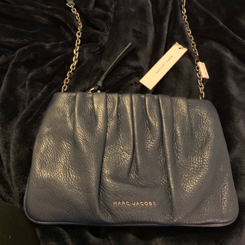 Marc Jacobs sling bag
